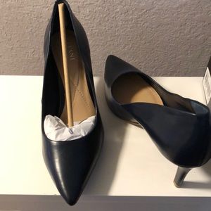 Alfani Navy skinny heel pumps